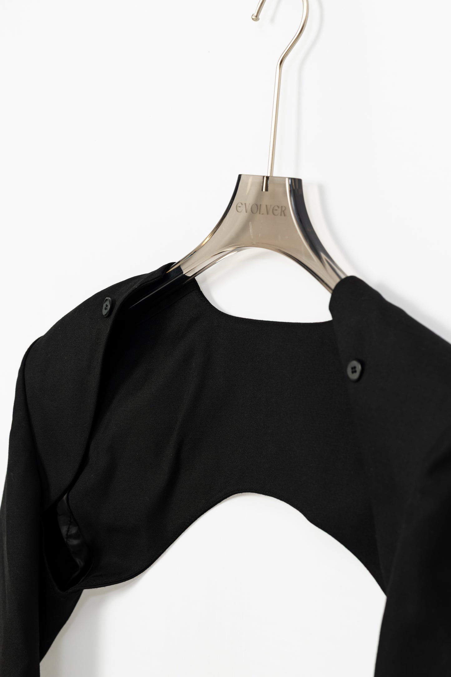 Tailored Cropped Suit Jacket .