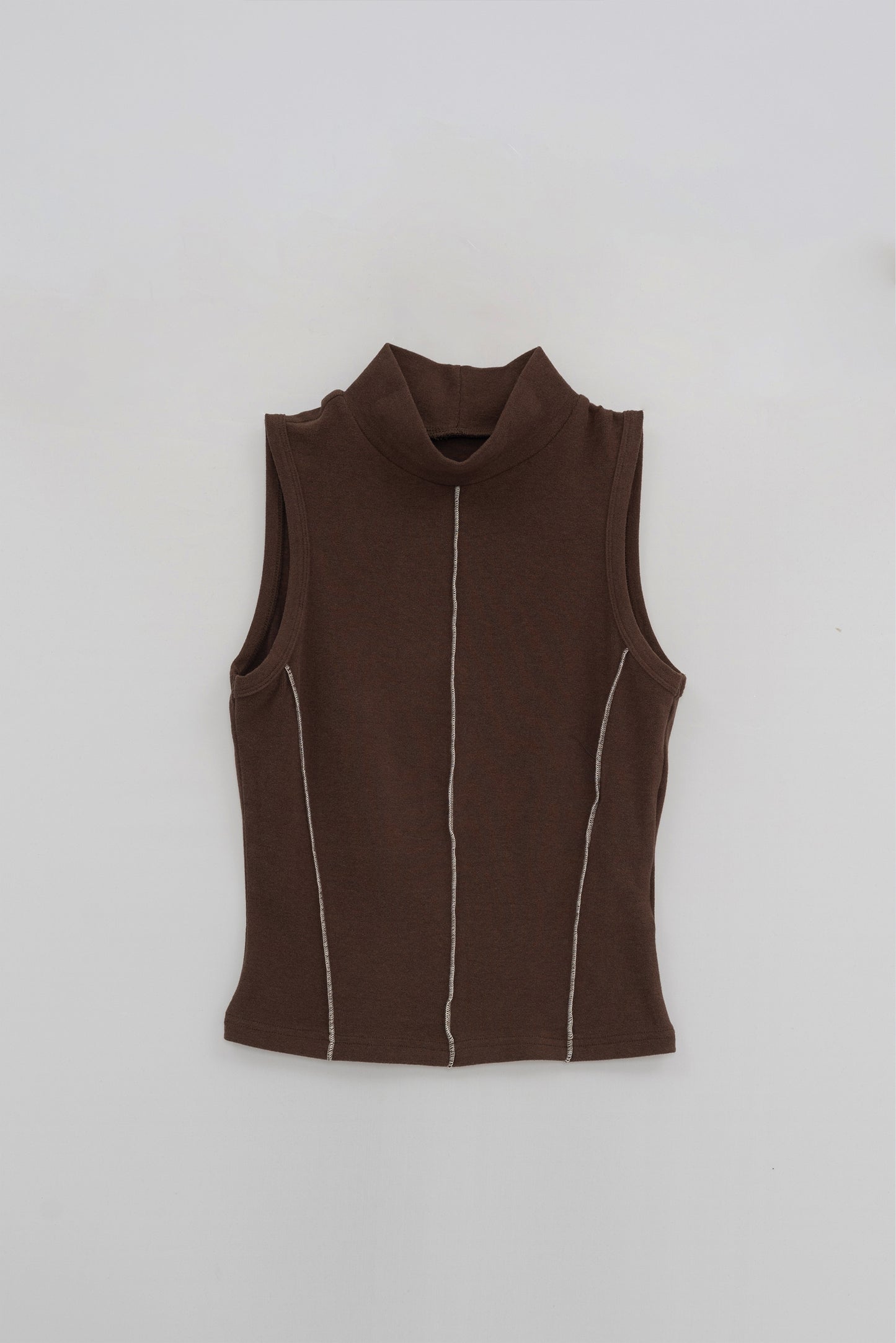 Basic Sleeveless Top .