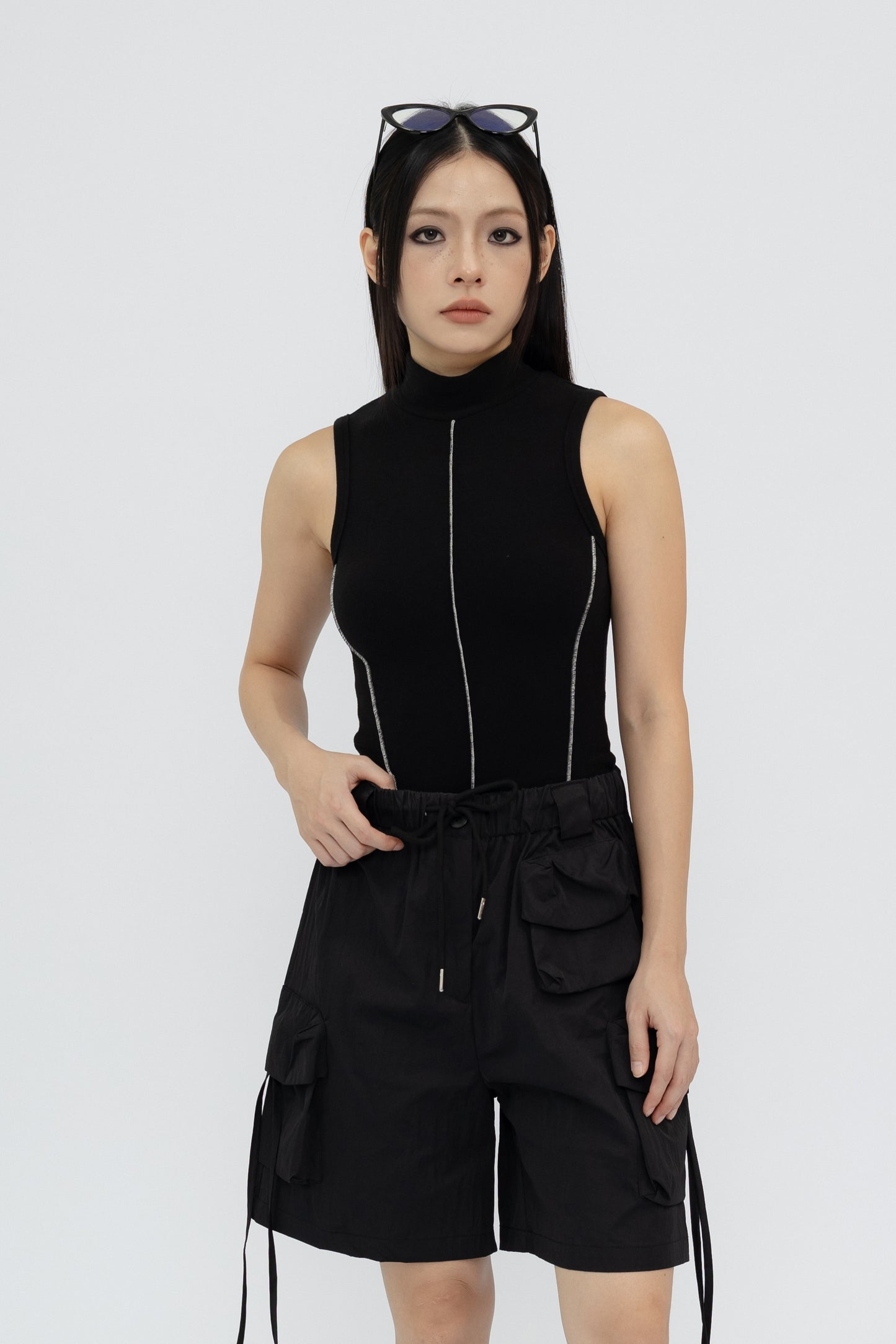 Basic Sleeveless Top .