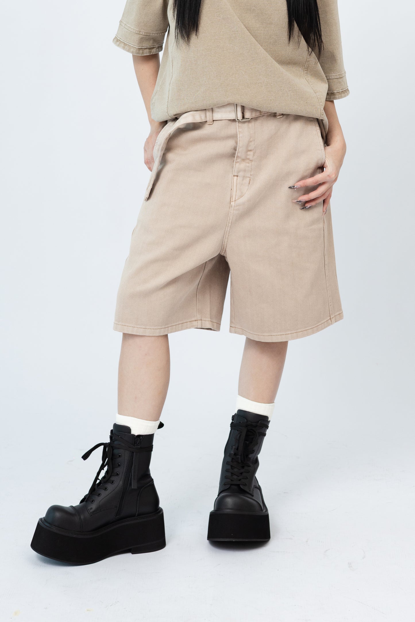 Vintage Washed 7 Pointed Pants with Belt .