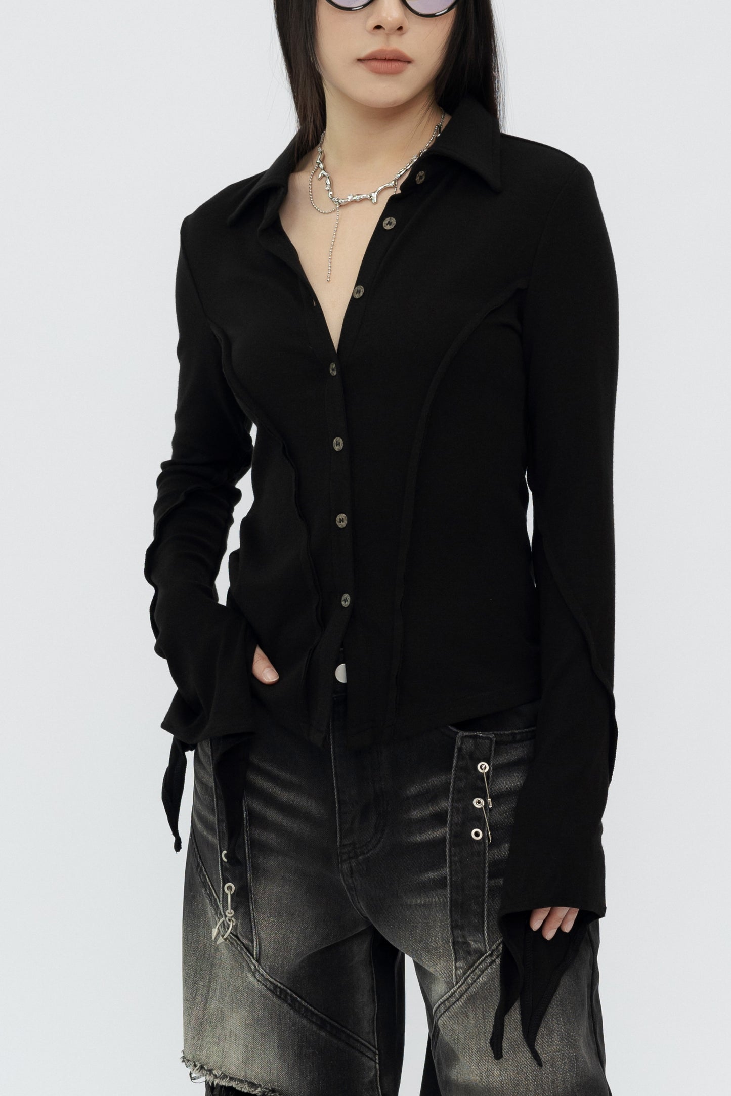Solid Colour Flared Sleeve Top .