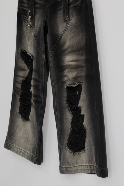 Washed Ripped Baggy Jeans .
