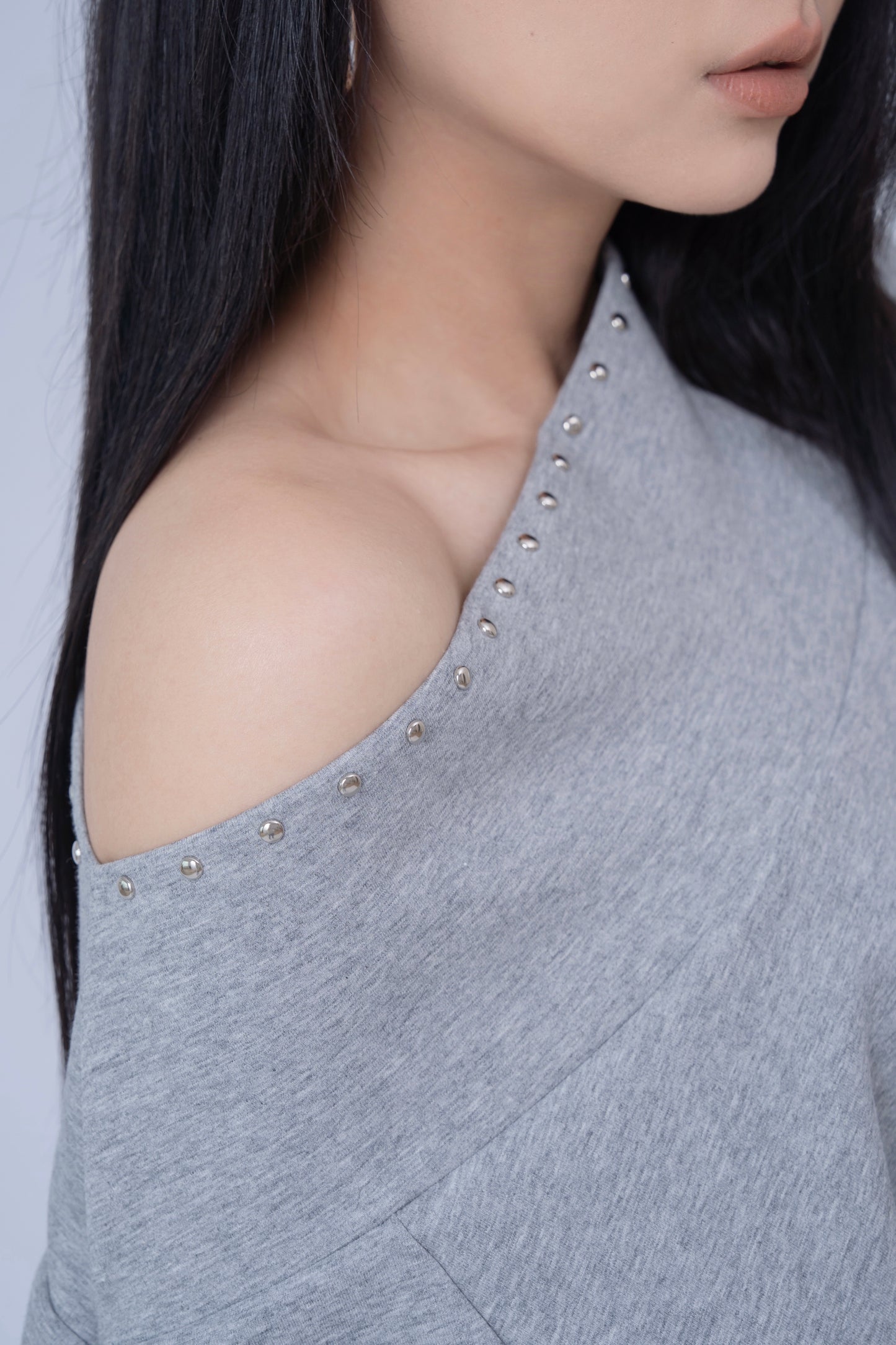 Shoulder Riveted Oversized Long Sleeve Sweater .