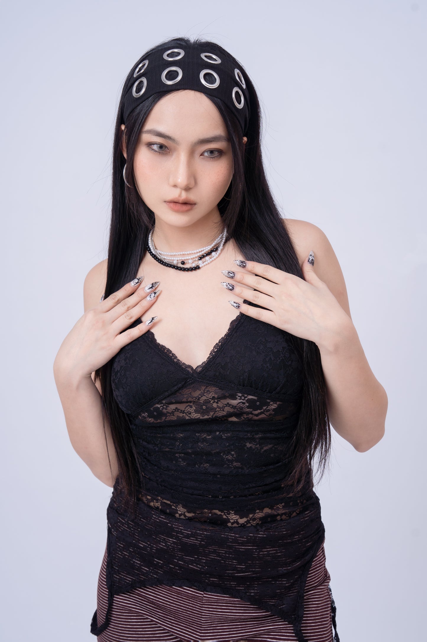 Mesh Lace Top - BLACK .