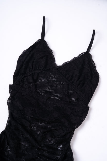 Mesh Lace Top - BLACK .