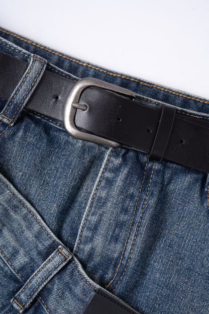 Asymmetrical Offset Seam Mini Skirt .