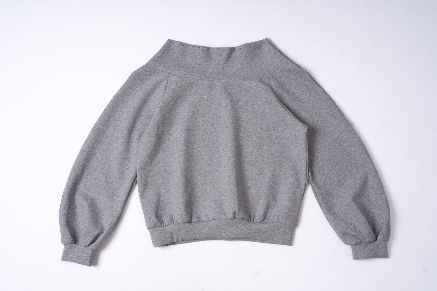 Shoulder Riveted Oversized Long Sleeve Sweater .